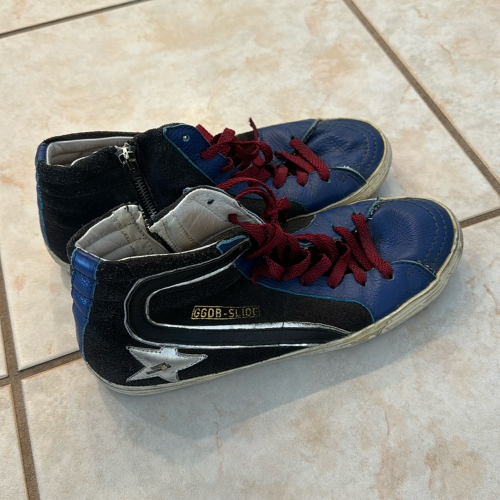 Golden Goose, Slide, size 42, black and blue with silver star and maroon laces